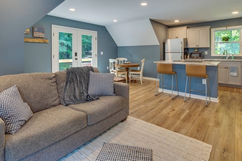 Apartment (1 Bedroom) | Interior