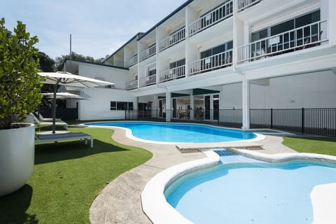 Outdoor pool, open 9:00 AM to 9:00 PM, pool umbrellas, sun loungers