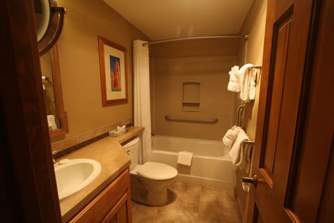 Standard Room, 2 Bedrooms | Bathroom | Combined shower/tub, hair dryer, towels