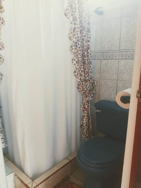 Room, 1 Bedroom, Smoking, Patio | Bathroom