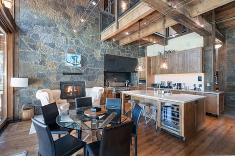 2.2-robbers-roost-mountain-village-kitchen3