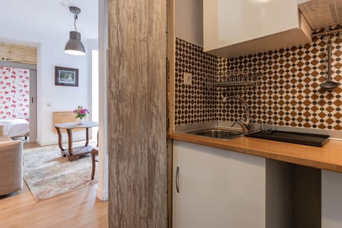 Comfort Apartment | Private kitchenette