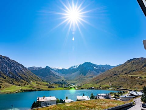 Water, Sky, Plant, Water Resources, Mountain, Natural Landscape, Nature, Blue, Azure, Highland