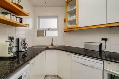 Apartment | 2 bedrooms, Internet