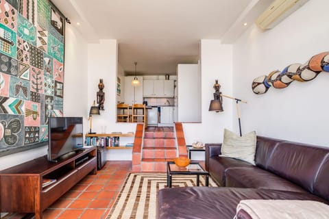 Apartment | 2 bedrooms, desk, Internet