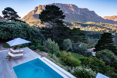 Villa | 6 bedrooms, desk, Internet