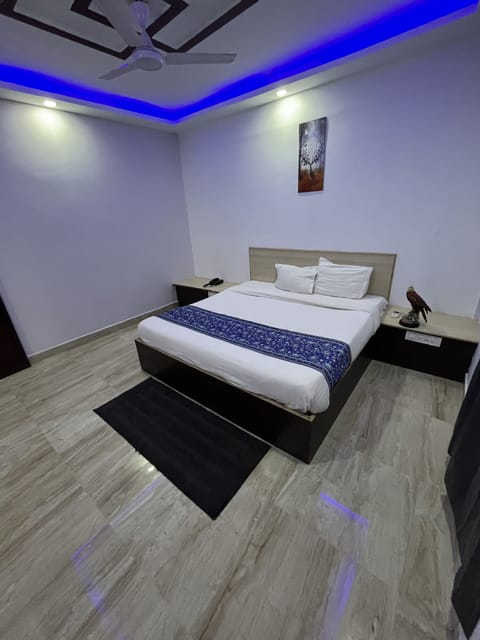 Studio Suite | Egyptian cotton sheets, premium bedding, free WiFi, bed sheets