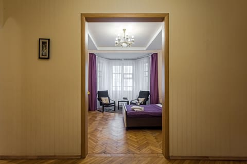 Apartment | Living area | TV