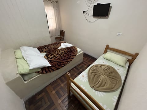 Basic Triple Room | Free WiFi