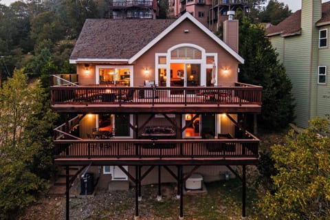 House (4 Bedrooms) | Front of property