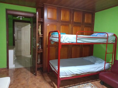Family Shared Dormitory | Down comforters, desk, laptop workspace, free WiFi
