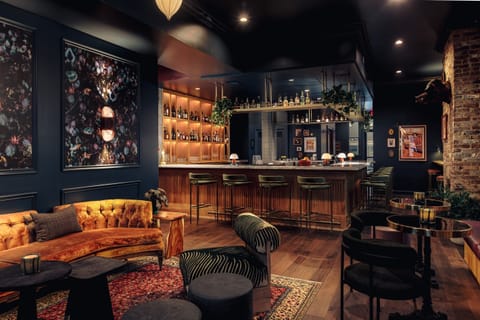 Inn at Tartan House Whiskey Lounge