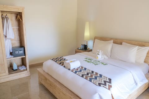 Deluxe Room, 1 Bedroom, Garden View | Bed sheets