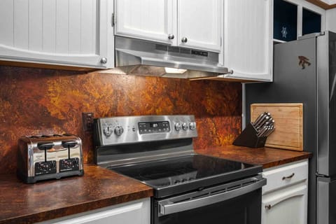 Our team is enthusiastic about ensuring our guests have great stays. Please reach out and we will happily provide local recommendations of all sorts!