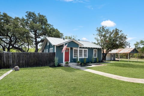 Don't let the calm country setting fool you, you'll also be just a few blocks from all the attractions of Bandera!