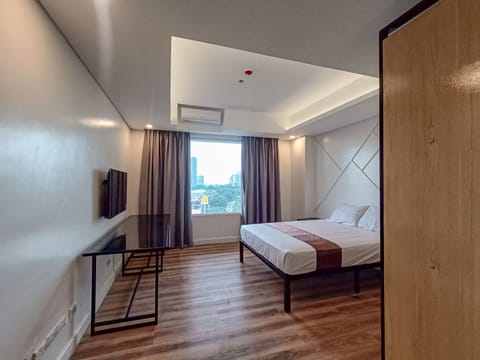 Standard Room | Premium bedding, desk, laptop workspace, free WiFi