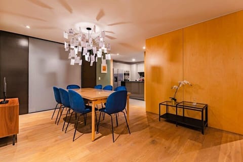 Where you can gather together for good conversation