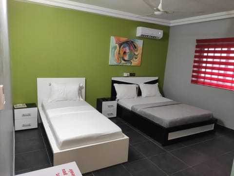 Deluxe Double or Twin Room, Multiple Beds | Premium bedding, memory foam beds, free WiFi, bed sheets