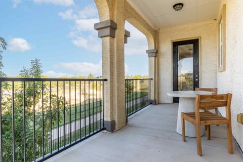 Superior Apartment | Balcony