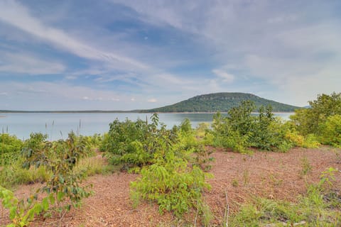 House (Multiple Bedrooms) | Interior