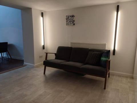 Second lounge area