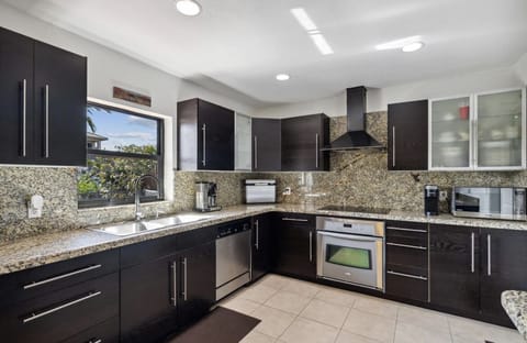 Fully equiped kitchen