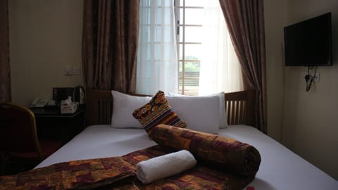 Deluxe Room | Desk, soundproofing, free WiFi, bed sheets