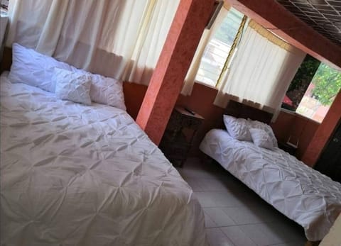 Basic Room | Individually furnished, iron/ironing board, free WiFi, bed sheets