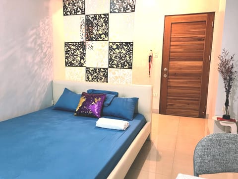 Standard Room | Free WiFi, bed sheets