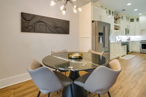 Apartment (1 Bedroom) | Interior