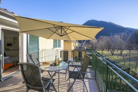 Terrace with table for outside dining