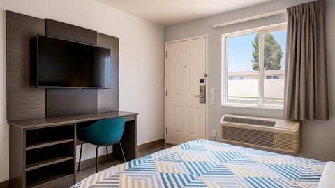 Desk, free WiFi, bed sheets