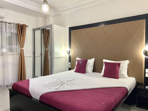 Superior Double Room | Egyptian cotton sheets, premium bedding, in-room safe