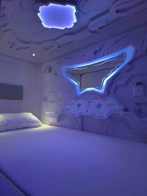 Basic Shared Dormitory, 1 Twin Bed | Down comforters, free WiFi, bed sheets