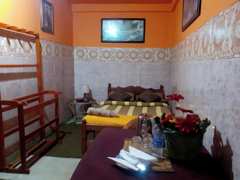 Deluxe Double Room, 1 Bedroom | In-room safe, iron/ironing board, free WiFi