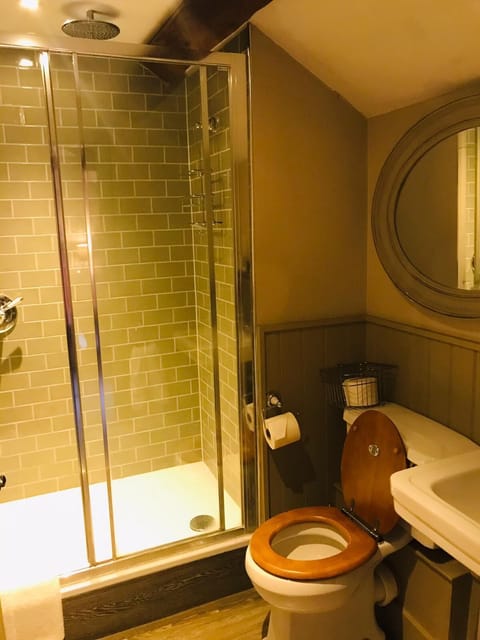 Superior Double Room, Ensuite, Courtyard View (1st Floor) | Bathroom