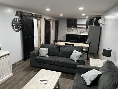 Deluxe Suite | Living area | Smart TV, streaming services