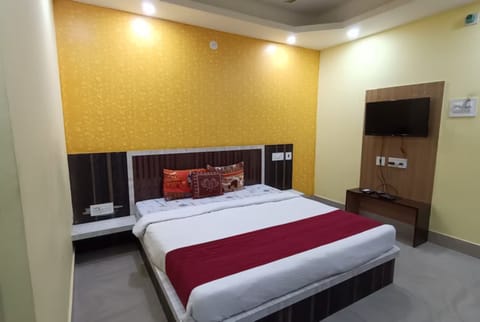 Classic Double Room | Free WiFi, bed sheets