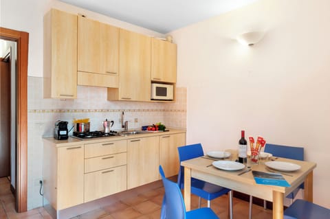 Kitchen and dining area