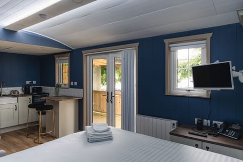 Deluxe Room, Ensuite (Shepherd's Hut) | Miscellaneous