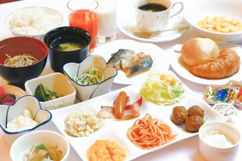 Daily Japanese breakfast for a fee
