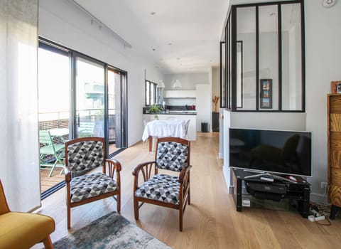 Pièce à vivre lumineuse