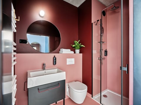 Standard Studio | Bathroom | Shower, hair dryer, bathrobes, towels