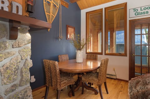 SWP Kings Crossing 13 dining area