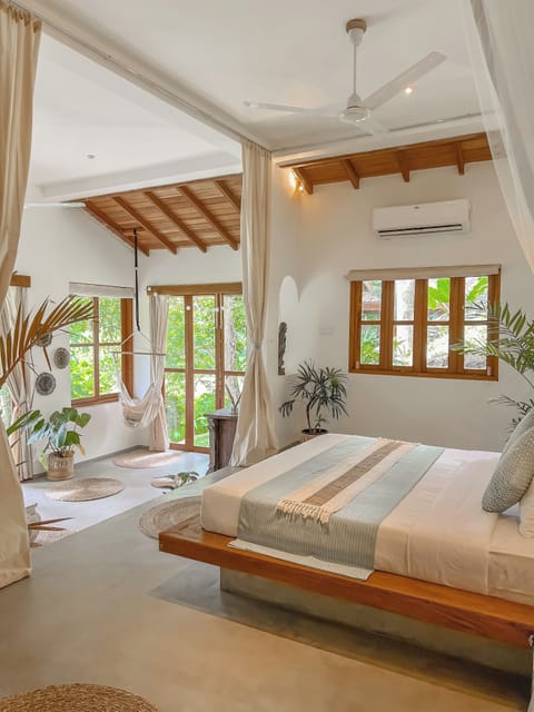 Signature Villa | Premium bedding, minibar, individually decorated, individually furnished