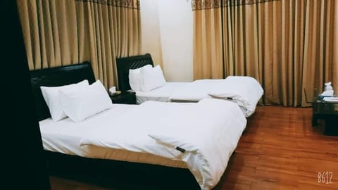 Deluxe Double Room | Soundproofing, iron/ironing board, free WiFi