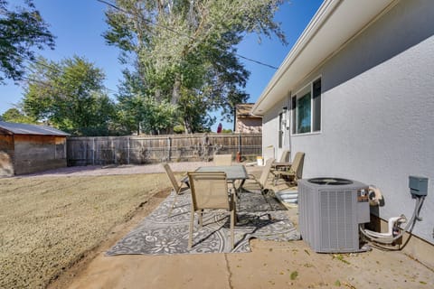 House (6 Bedrooms) | Interior