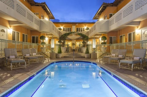 Outdoor pool, pool umbrellas