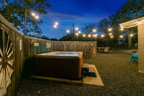 Spacious Outdoor Hang Out