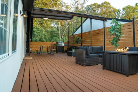 Premium House, Hot Tub | Terrace/patio